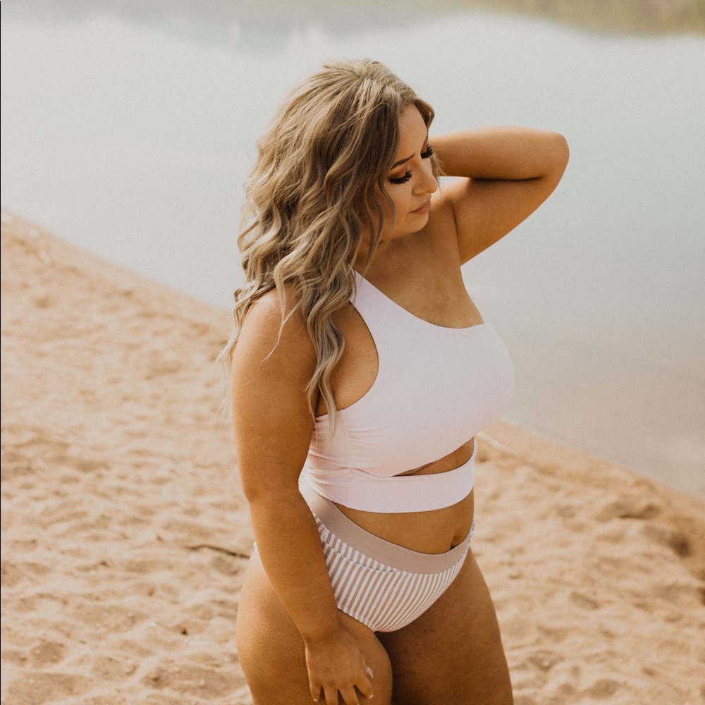 Nani Swimwear discontinued swim suit